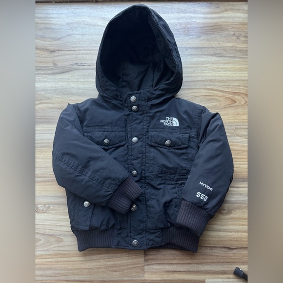 The North Face Kids Jacket - Picture 1 of 5